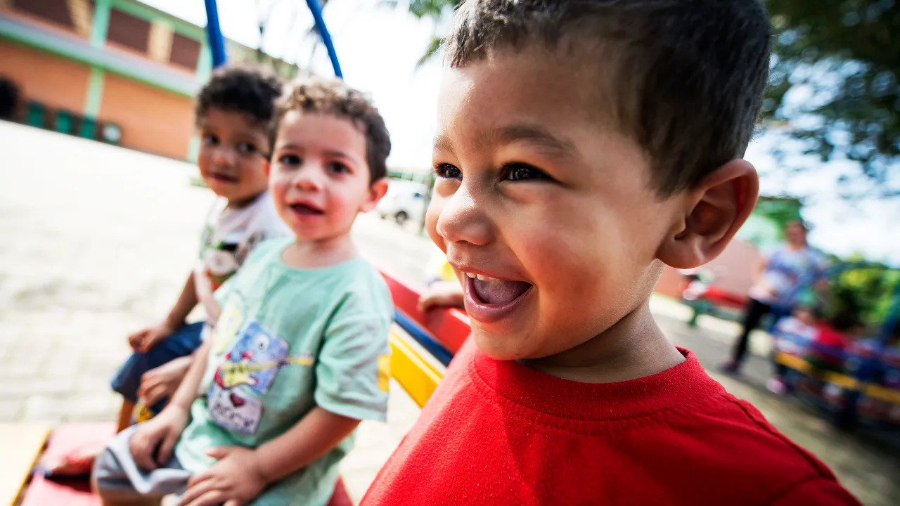 Educação infantil avança, mas ainda não alcança as crianças mais pobres