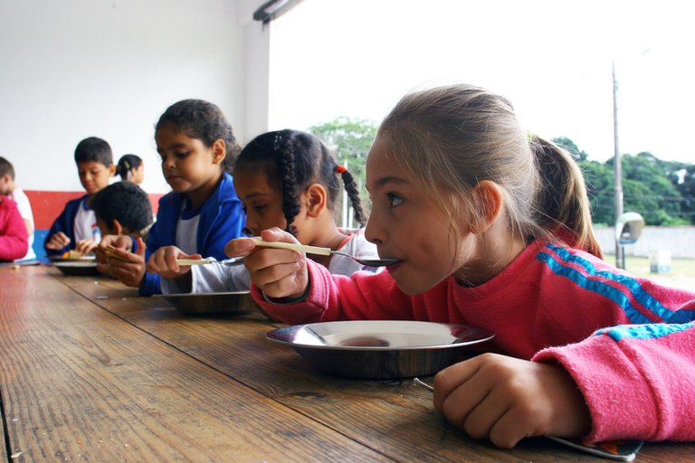 Liberada primeira parcela da alimentação escolar